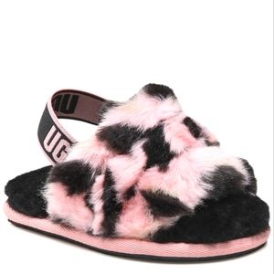 NWOT Toddler Ugg slippers 9-12mths/ size 5/6